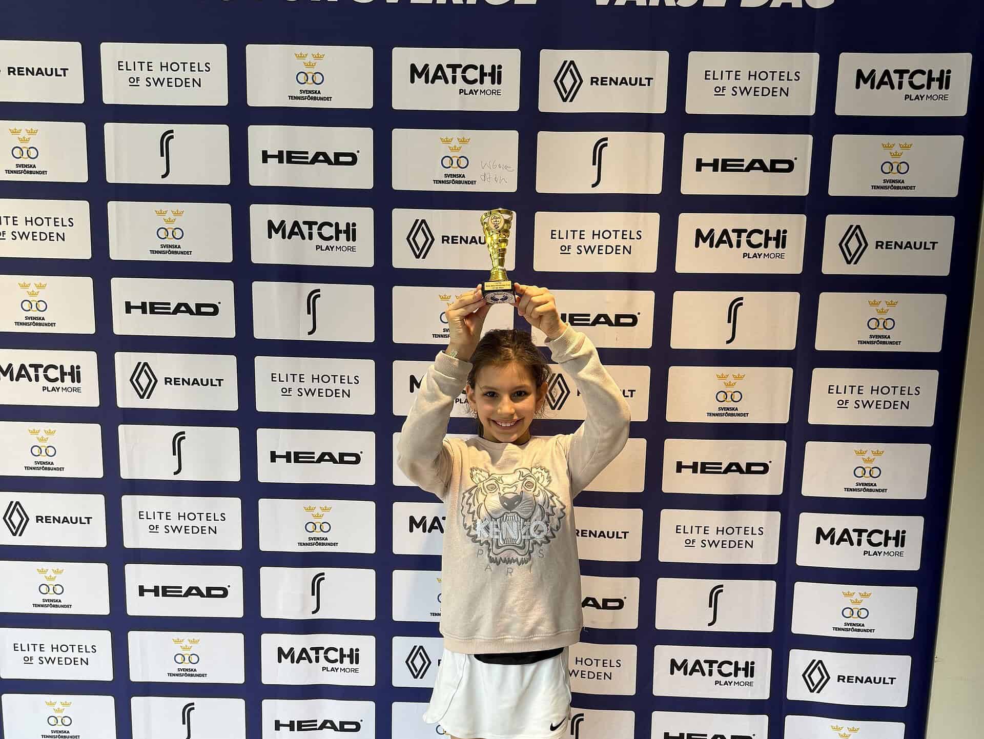 Julia tog hem prestigefylld juniortitel i Göteborg